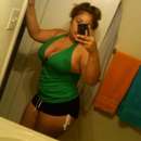 Kinky Mistress Seeking Submissive Man For Watersports And Fetish Exploration.